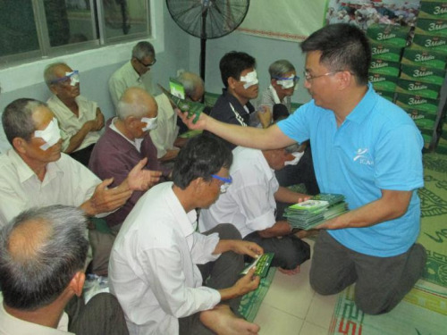 Ánh Sáng Tình Thương